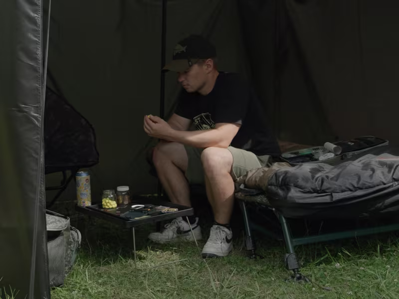 Carp folding table Delphin iDEAL