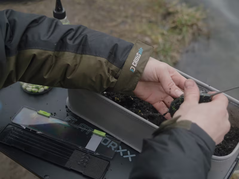 Feeder rig box Delphin REAXE RIGIN mini