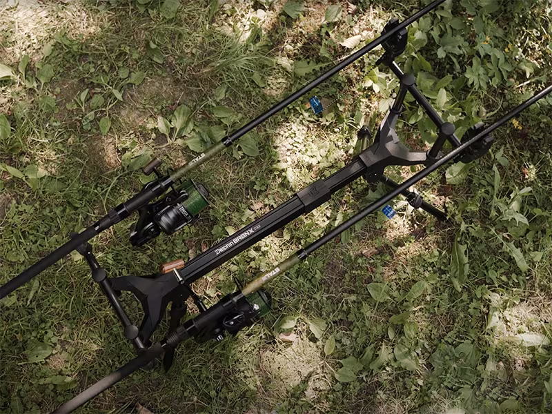 Rod pod Delphin BRONX 2G STALX