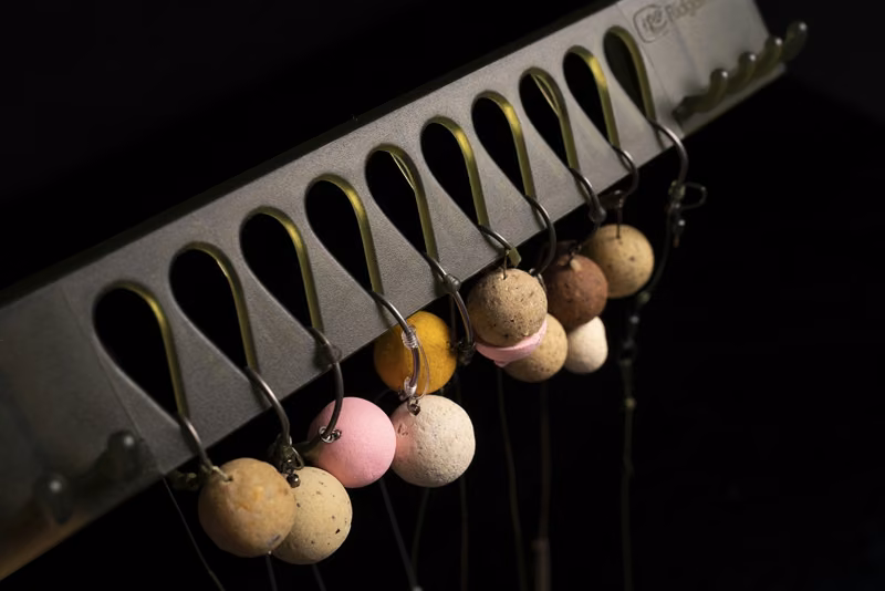 Dėklas kabliukams Ridgemonkey Hangman Rig Rack