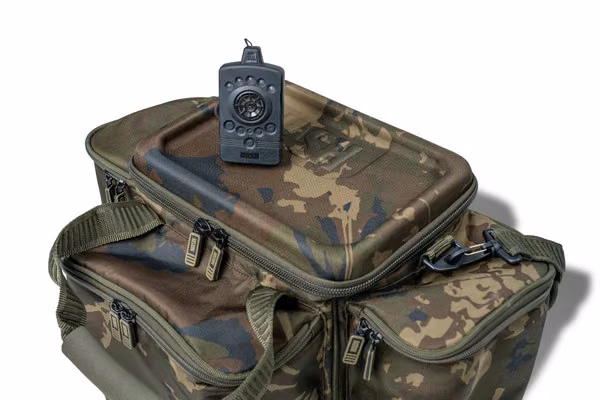 Subterfuge Carryall Small 30L