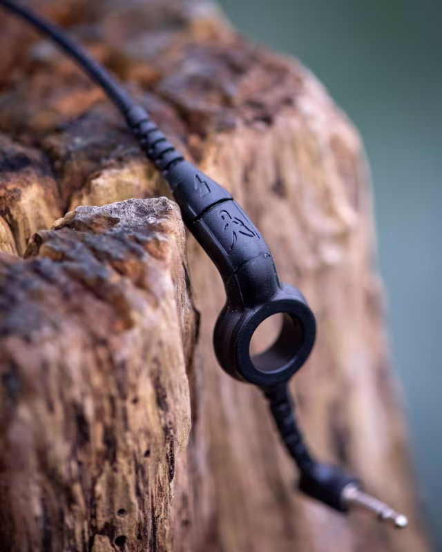 Fox Black Label Dinky Halo Bobbin