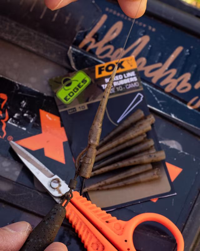 Fox Edges Camo Naked Line Tail Rubbers