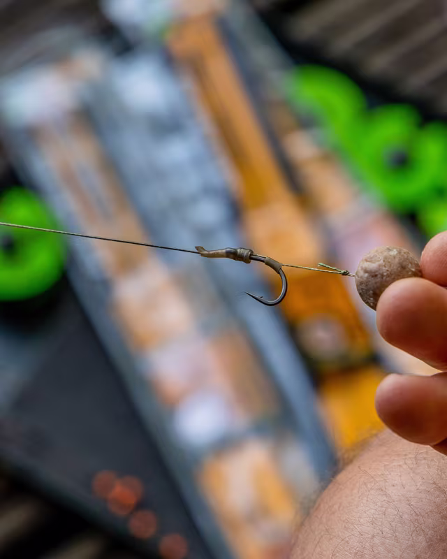 Fox Edges Curve Short Camotex Semi Stiff Ready Rigs