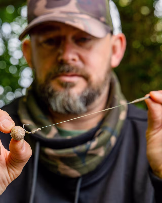 Fox Edges Curve Short Camotex Semi Stiff Ready Rigs