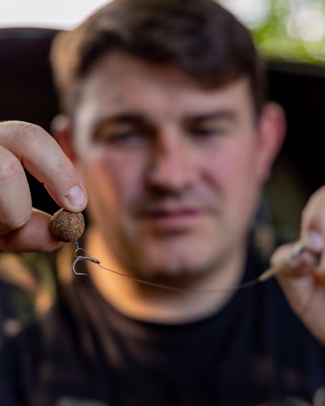 Fox Edges Curve Short Fluoro D-Rig Illusion