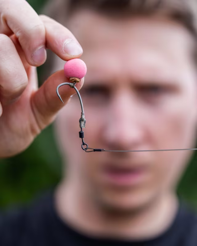 Fox Edges Link Illusion Fluorocarbon