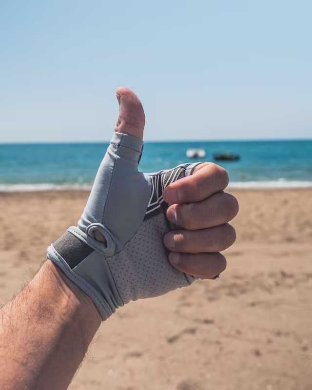 Fox Rage Lightweight UV Gloves