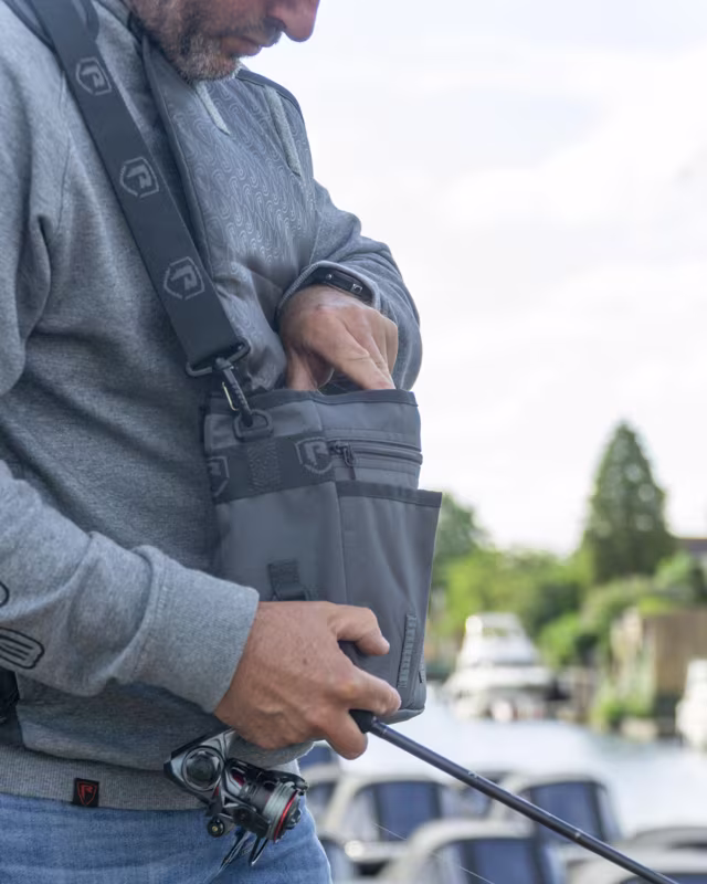 Fox Rage Messenger Bag