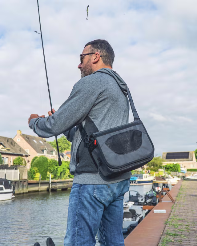 Fox Rage Messenger Bag