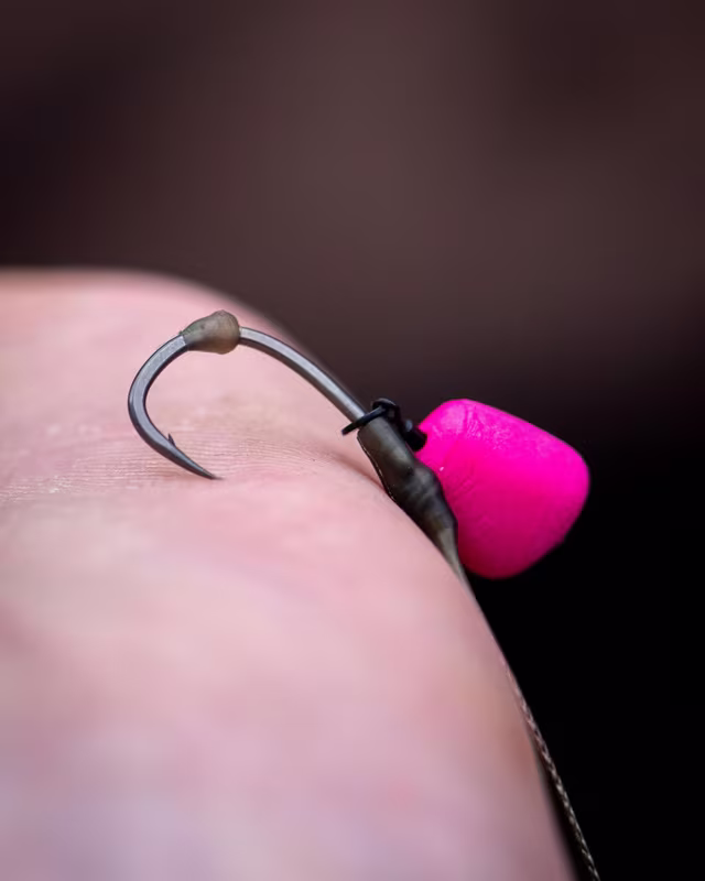 Fox Wide Gape Long Shank