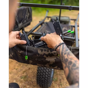 Carp Porter Basic Front Bank Stick Bag Dark Kamo