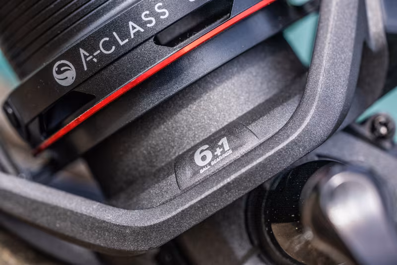 Guru A-Class 6000D Reel
