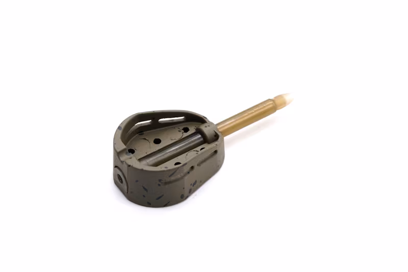 Guru Extra Distance Hybrid Feeder,