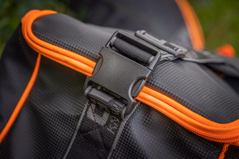 Guru Fusion Carryall