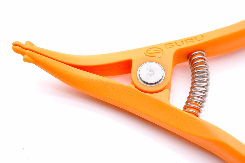 Guru Pellet Pliers