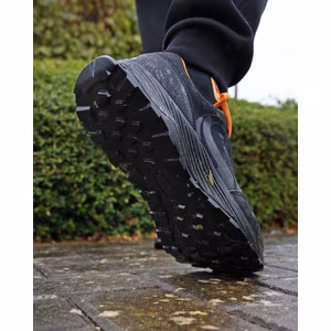 Guru Waterproof Trainer