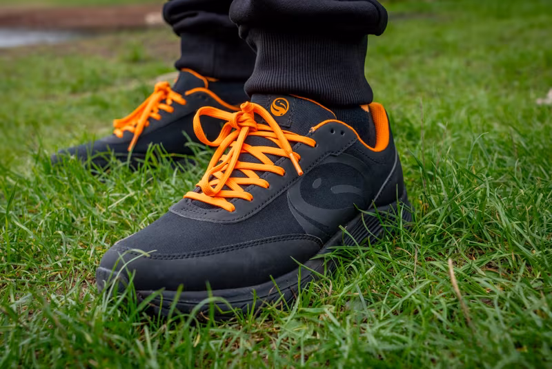 Guru Waterproof Trainer