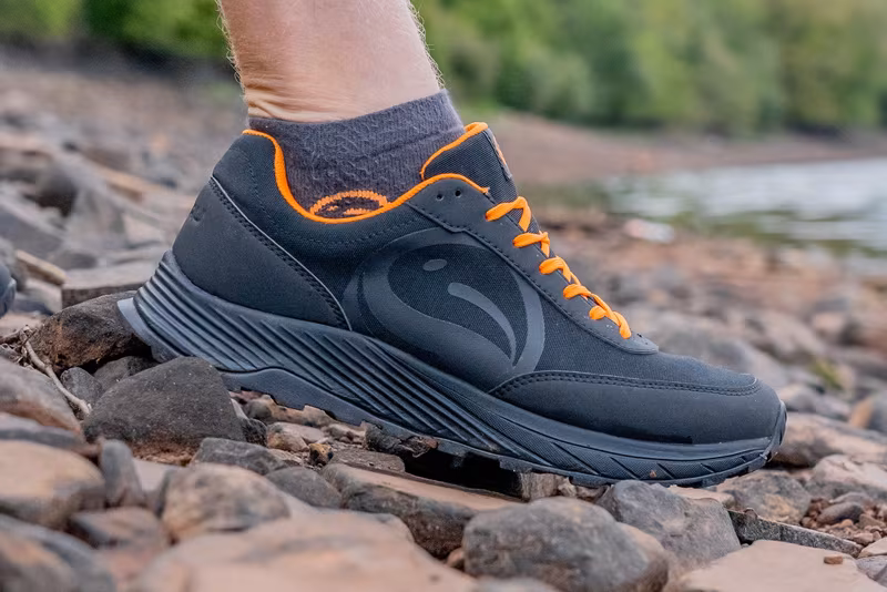 Guru Waterproof Trainer