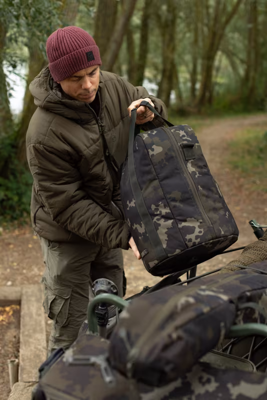 Korda Compac Cobb Bag Dark Kamo
