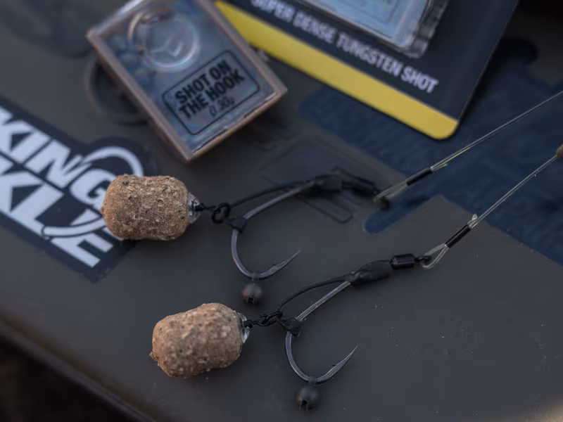Korda Shot on the Hook