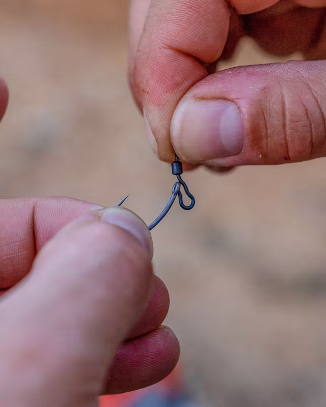 Fox Edges Kwik Change Hook Swivels